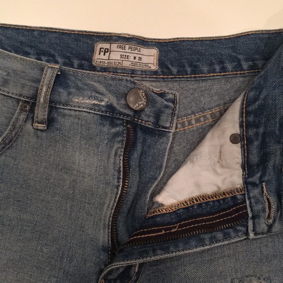 Free People lace detail shorts - Picture 2 of 5